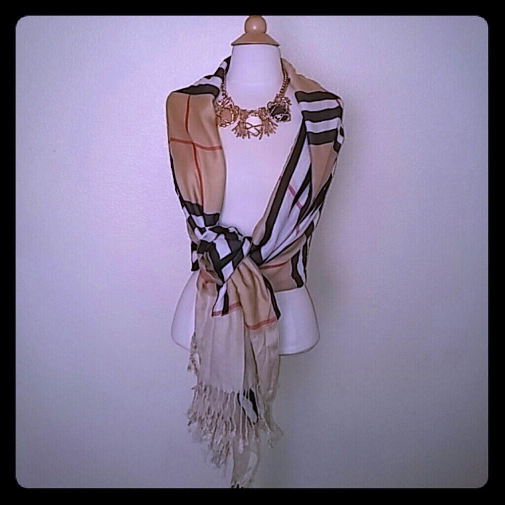 Brand New Plaid Scarf